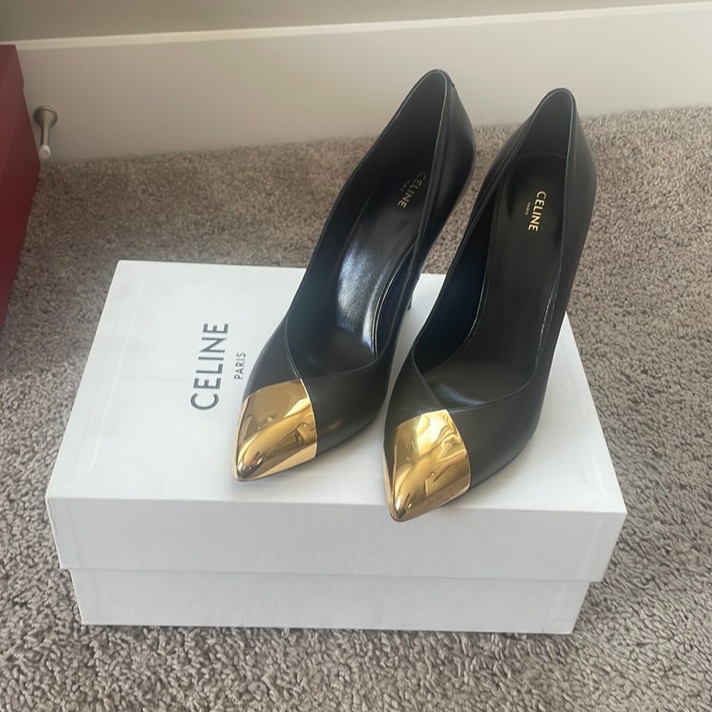 Celine pumps; size 38.5